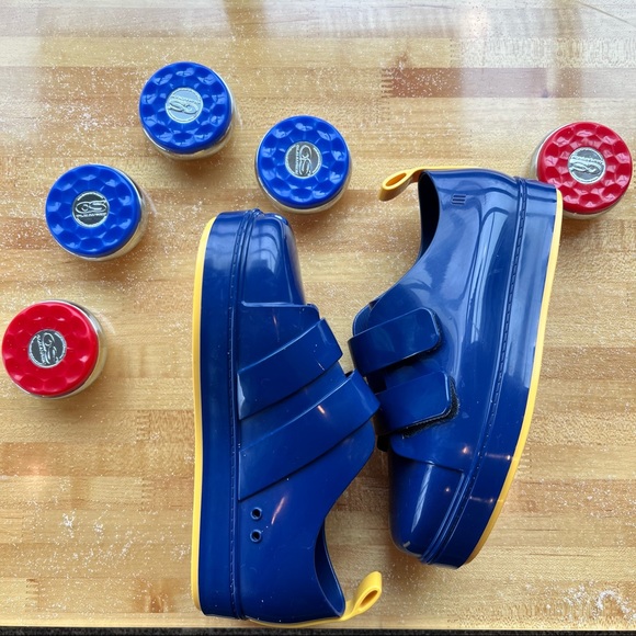 NIB Mini Melissa Mel Go Sneaker in Blue/Yellow - Picture 4 of 6